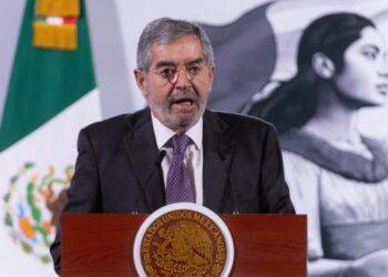 De la Fuente asegura que se tiene el “suficiente presupuesto” para apoyar a migrantes