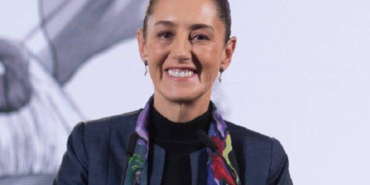 Sheinbaum anuncia transformación profunda del INM para apoyar la movilidad humana