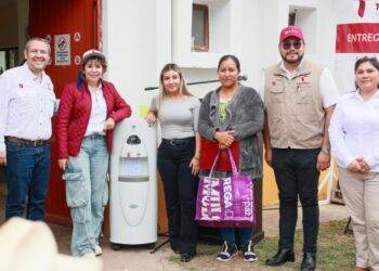 Entrega SEBIEN Dispositivos Generadores Atmosféricos de Agua en Comedores del sur de Tamaulipas
