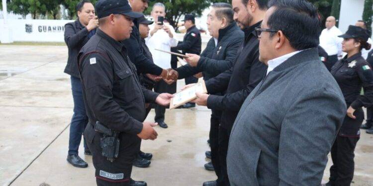 Celebra SSPT a elementos graduados del Curso de Conducción de Motopatrulla