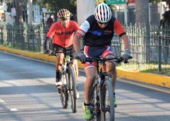 El ciclista saltillense Gabriel de la Cruz se prepara para brillar en 2025