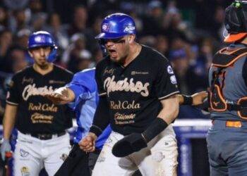 Charros apabullan a Naranjeros y avanzan a la final de la LMP