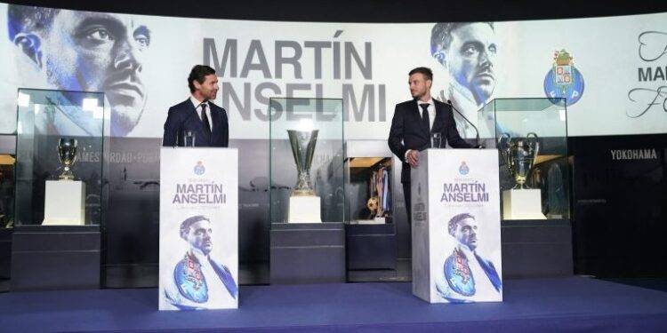 “Llegamos a un acuerdo sobre su salida”: Presidente del Porto responde al Cruz Azul