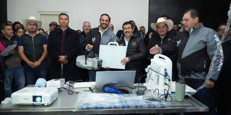 Equipa la UAT con alta tecnología Hospital Veterinario de Grandes Especies