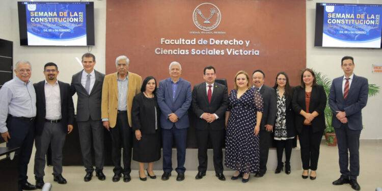 Realiza la UAT semana académica de la Constitución