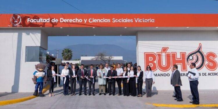 Rector de la UAT inaugura obras y fortalece infraestructura en la Facultad de Derecho Victoria