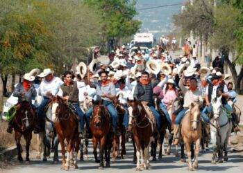 La UAT fortalece lazos de fraternidad con la Cabalgata de la Amistad 2025