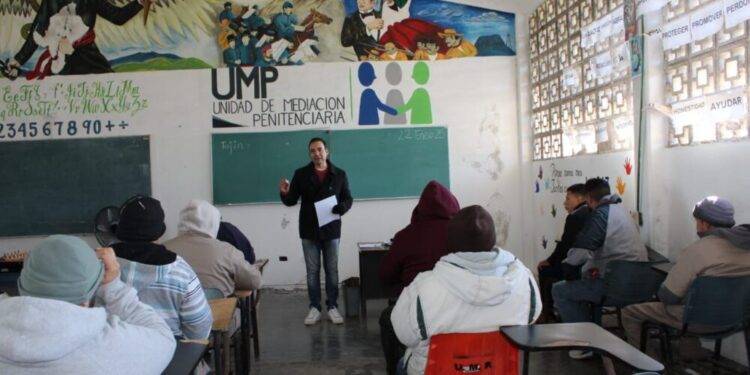 Reciben CEDES de Tamaulipas más de seis mil libros donados mediante campaña “Alas para Volar”