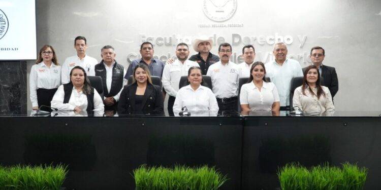 Presenta la UAT diplomado y maestría en el área de derecho municipal