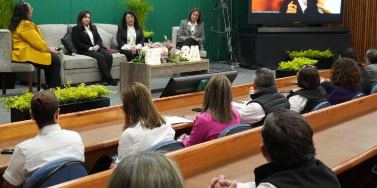 Impulsa la UAT el crecimiento y logros de sus investigadoras