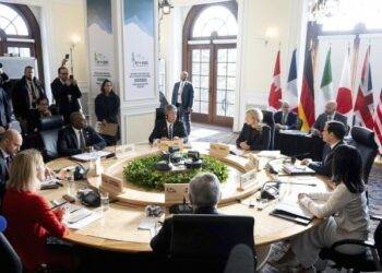 El G7 reafirma su apoyo a Ucrania y urge el cese de hostilidades