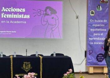 Con éxito realizan Jornada Académica 8M