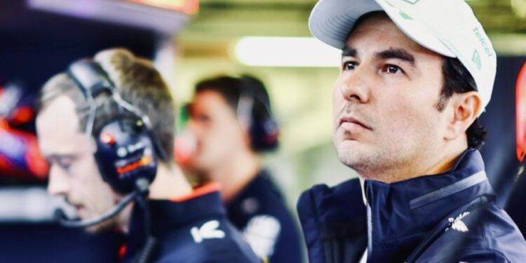 “Checo” Pérez responde sobre su futuro en la Fórmula 1 a un niño