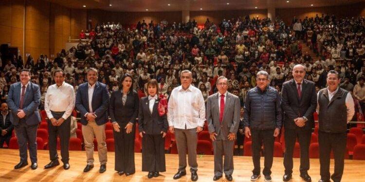 Organiza ITACE Tercer Encuentro con Madres y Padres de Familia