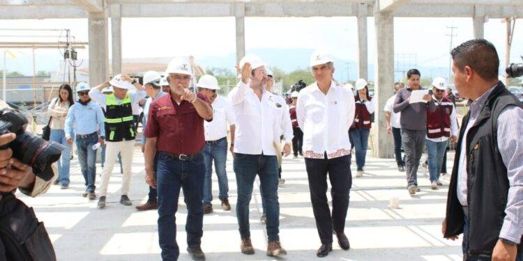 Constata gobernador avance en la construcción de la Ciudad Judicial en Victoria