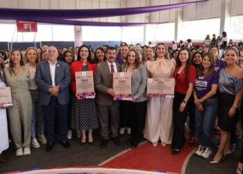 Impulsa la UAT más espacios para el desarrollo de la mujer