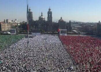 Sheinbaum abre Clase Nacional de Box en el Zócalo capitalino