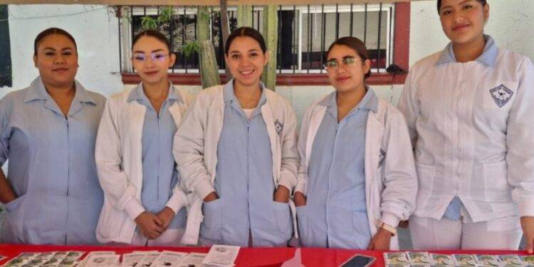 Prioriza Parras la prevención de la salud con Feria Médica Gratuita