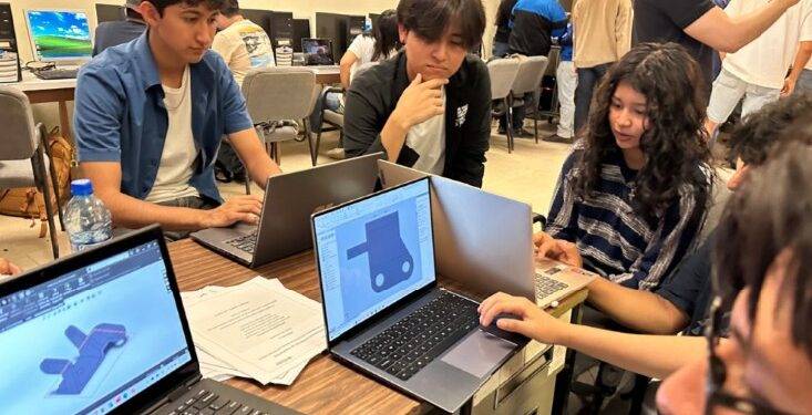 Consolida la UAT modelo académico innovador con enfoque humanista