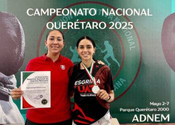 Regina Pedraza, orgullo de la UAT, brilla en el nacional de esgrima 2025