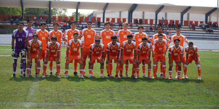 Ventaja para Correcaminos en la final de ida de la liga premier