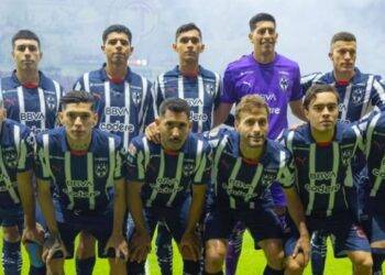 Monterrey busca técnico a lo grande