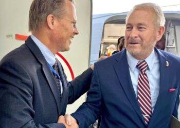 Llegó Ronald Johnson, embajador de EU en México