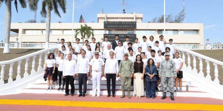 Reconoce Américo Villarreal respaldo de la Secretaría de Marina para la paz y el desarrollo de Tamaulipas