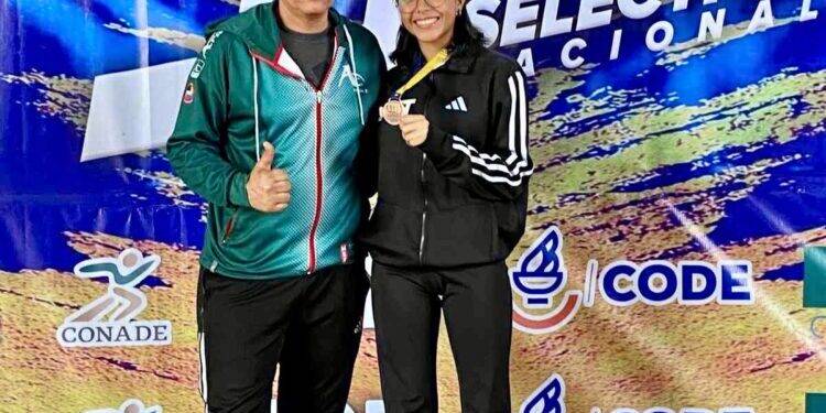 Estudiantes de la UAT destacan en Nacional de Karate