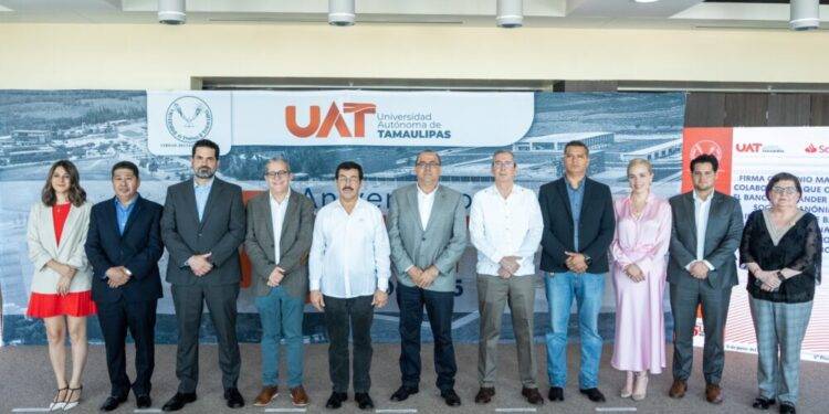 Fortalece la UAT y Banco Santander apoyo a la educación superior