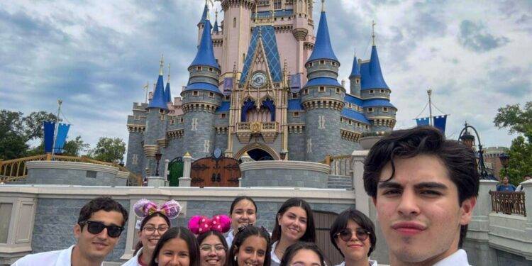 La UAT: única universidad pública del país en convenio con Disney