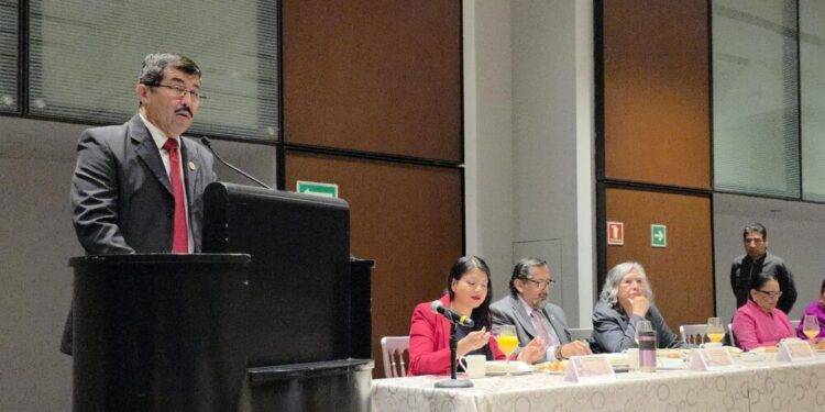 Asiste rector Dámaso Anaya a evento nacional por el Día del Abogado