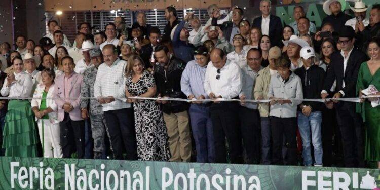 Cautiva Tamaulipas a visitantes de la Feria Nacional Potosina