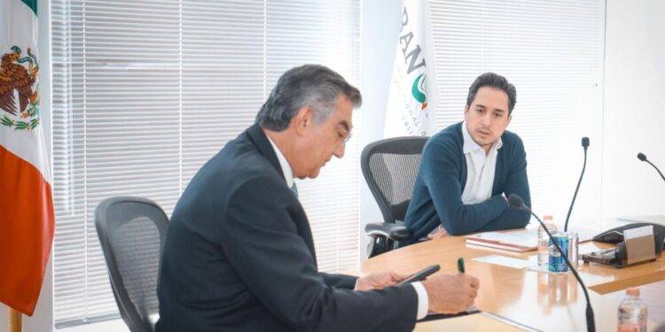 Gestiona gobernador de Tamaulipas, con Banobras, recursos para carreteras, puentes y Puerto del Norte