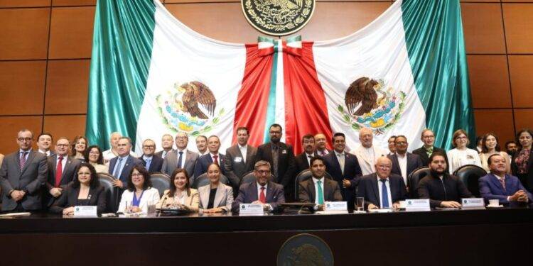 Reafirma UAT a la ASF y Cámara de Diputados compromiso con la transparencia