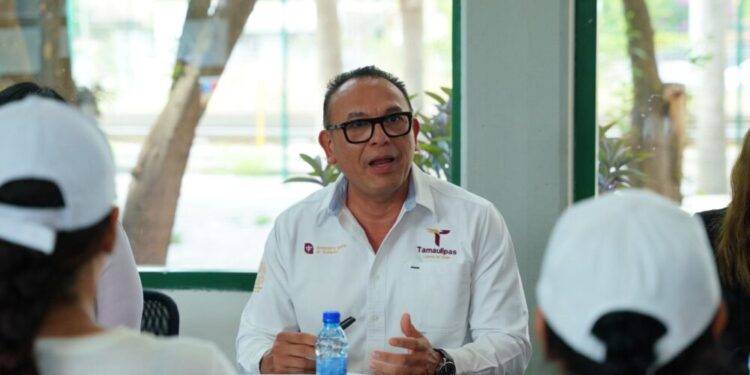 Gobierno de Tamaulipas acuerda reparar daños y plan de apoyo a familiares de víctimas de la masacre de Nuevo Laredo