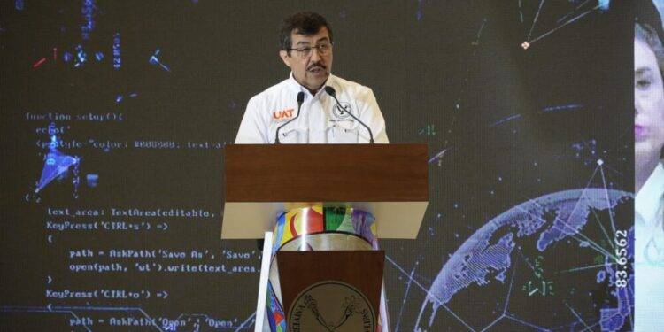 Fortalece la UAT estrategias de protección digital y ética en la ciberseguridad