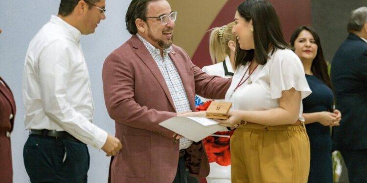 Reconoce Tamaulipas las mejores prácticas educativas de sus docentes
