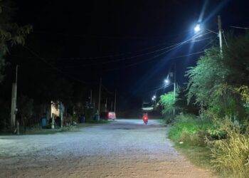 Concluye Gobierno Municipal rehabilitación de luminarias en Fracc. Luis Donaldo Colosio y Col. Nueva Creación