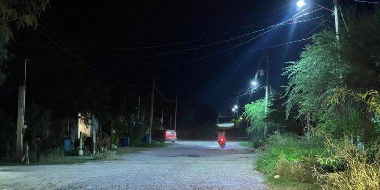 Concluye Gobierno Municipal rehabilitación de luminarias en Fracc. Luis Donaldo Colosio y Col. Nueva Creación