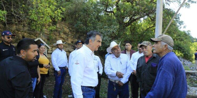 Evalúa gobernador reactivación de la minería en San Nicolás