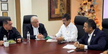 Logra la UAT 500 plazas para sus egresados en Aduanas de México