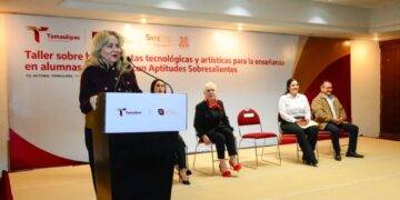 Fortalece SET competencias digitales del magisterio