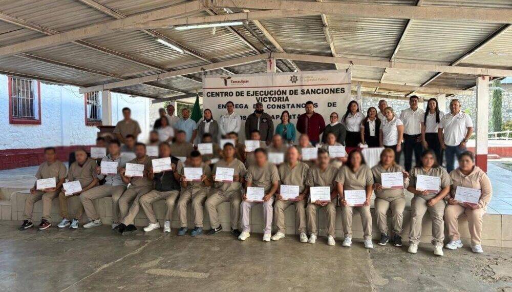 Impulsa ITACE la reinserción social mediante capacitación a personas en los CEDES