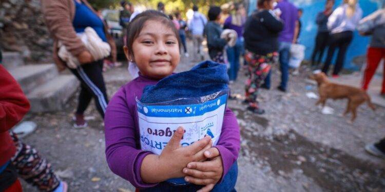 DIF Tamaulipas mantiene la entrega de apoyos invernales a población prioritaria