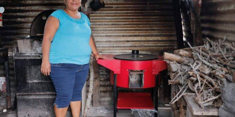 Refuerza DIF Tamaulipas el Programa de Estufas Ecológicas en comunidades rurales