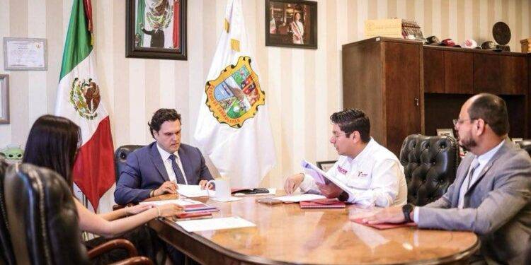 Impulsa el INJUVE acciones legislativas en materia de juventudes