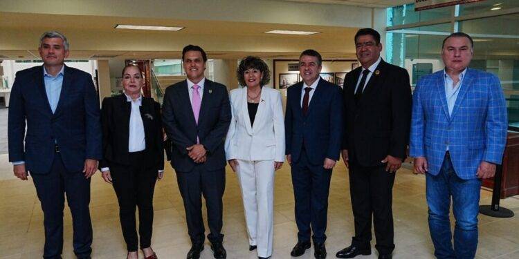 Política social de AVA se consolida con más acción transformadora