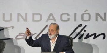 Carlos Slim da un espaldarazo a la política económica de Sheinbaum con una inversión de 5.000 millones de dólares
