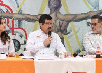 La UAT impulsa el futuro estudiantil con movilidad global y alianzas empresariales